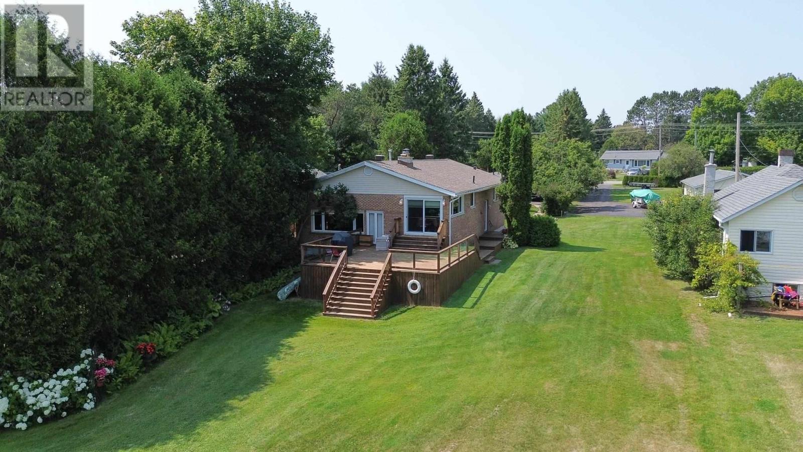 331 River Rd Property Photo 1
