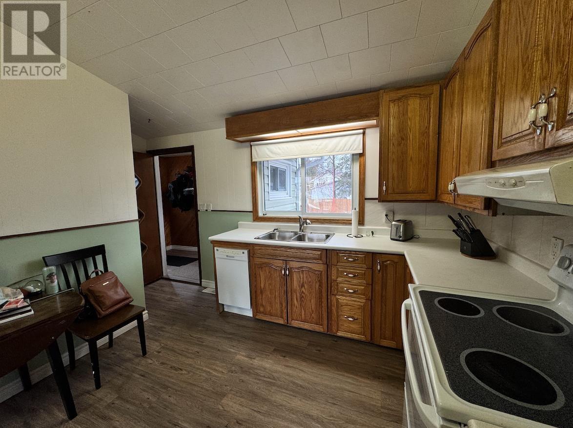 44 Ganley St Property Photo 13