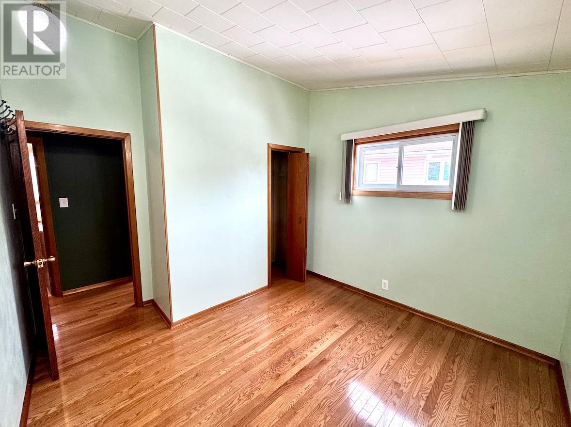 44 Ganley St Property Photo 15
