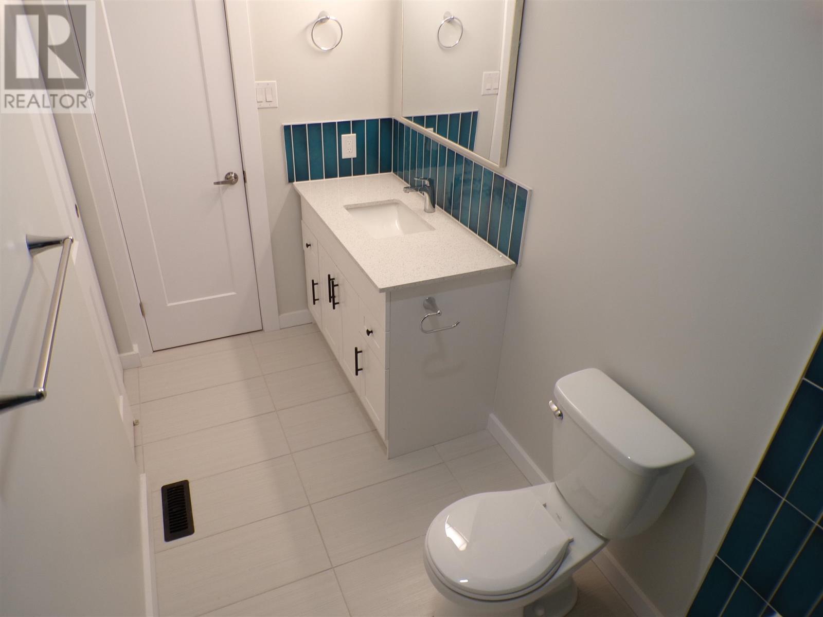 44 Farrell Cres Property Photo 24