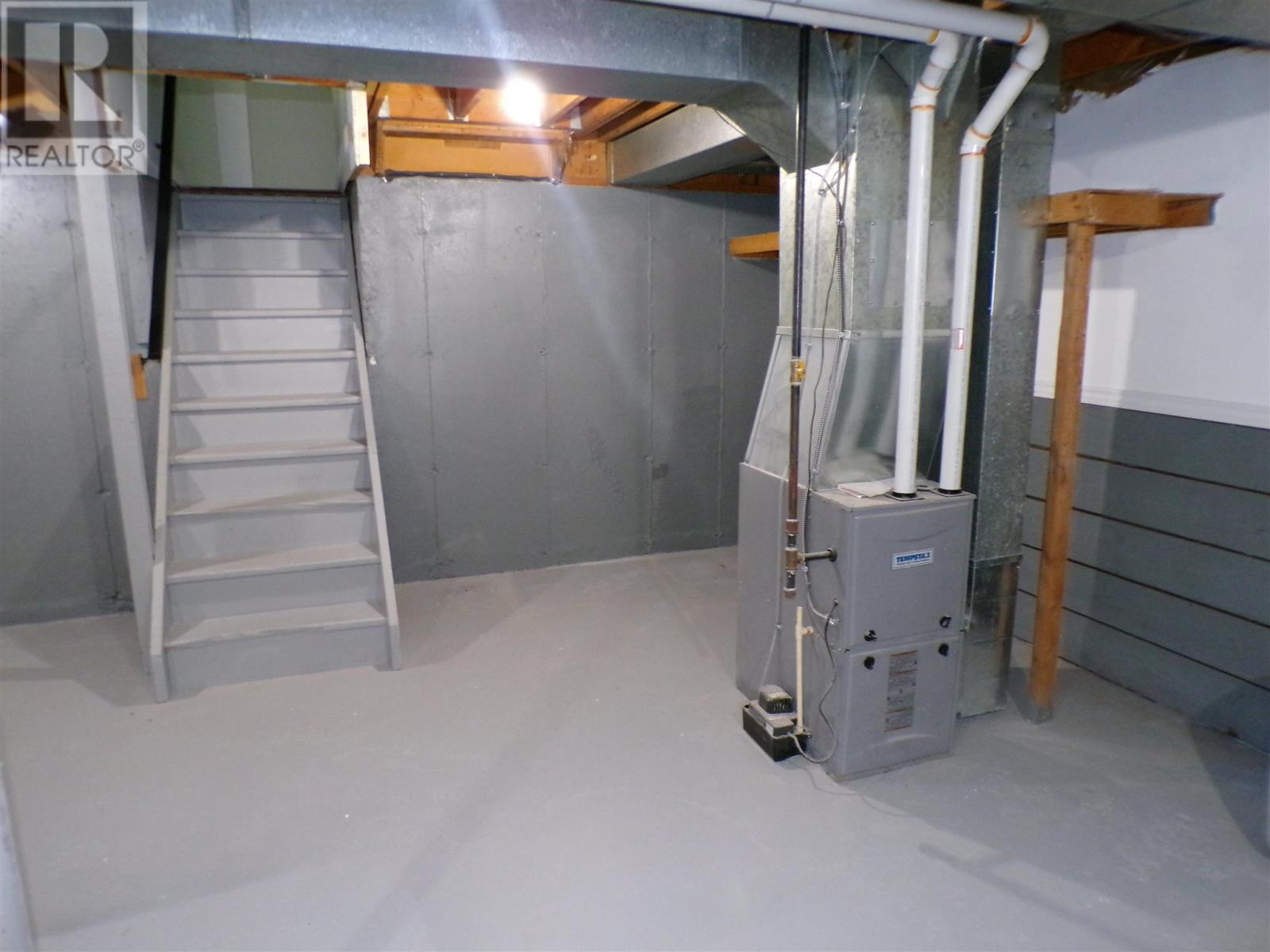 44 Farrell Cres Property Photo 38
