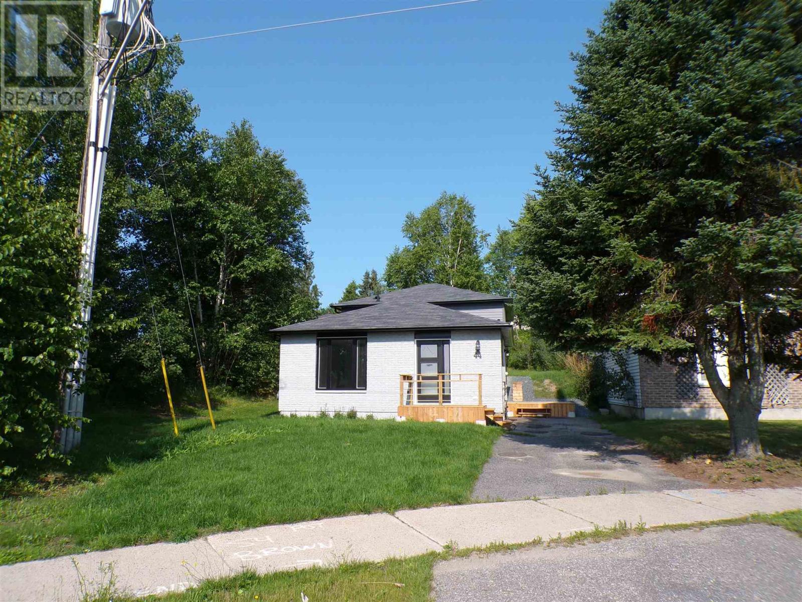 44 Farrell Cres Property Photo 41