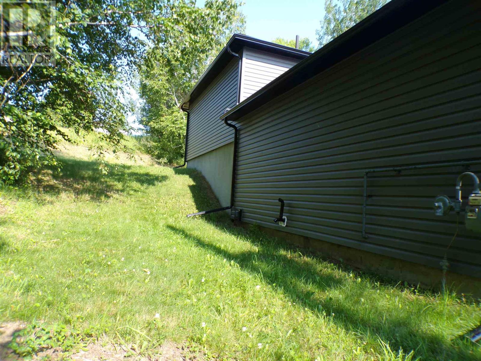 44 Farrell Cres Property Photo 45