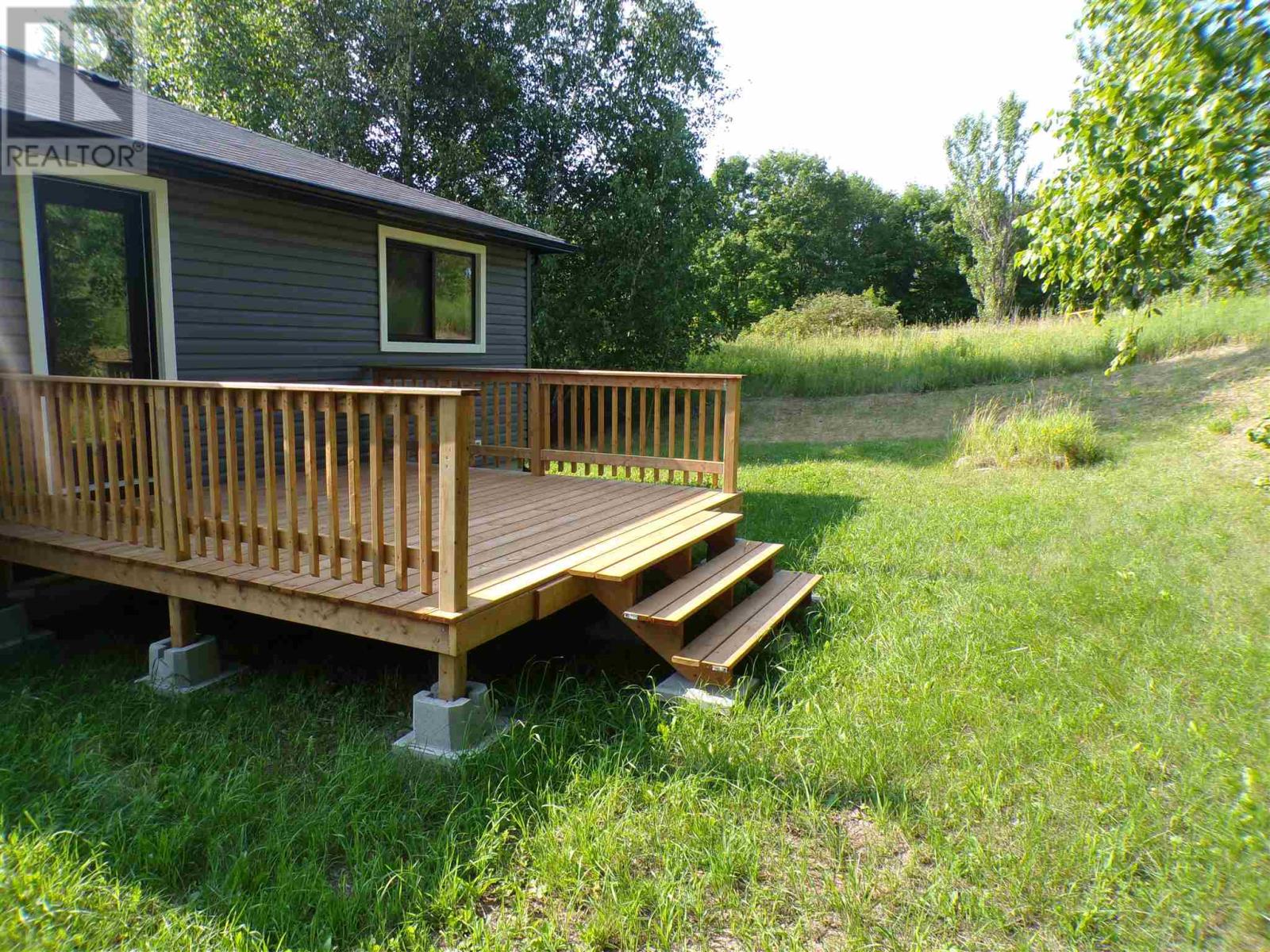 44 Farrell Cres Property Photo 50