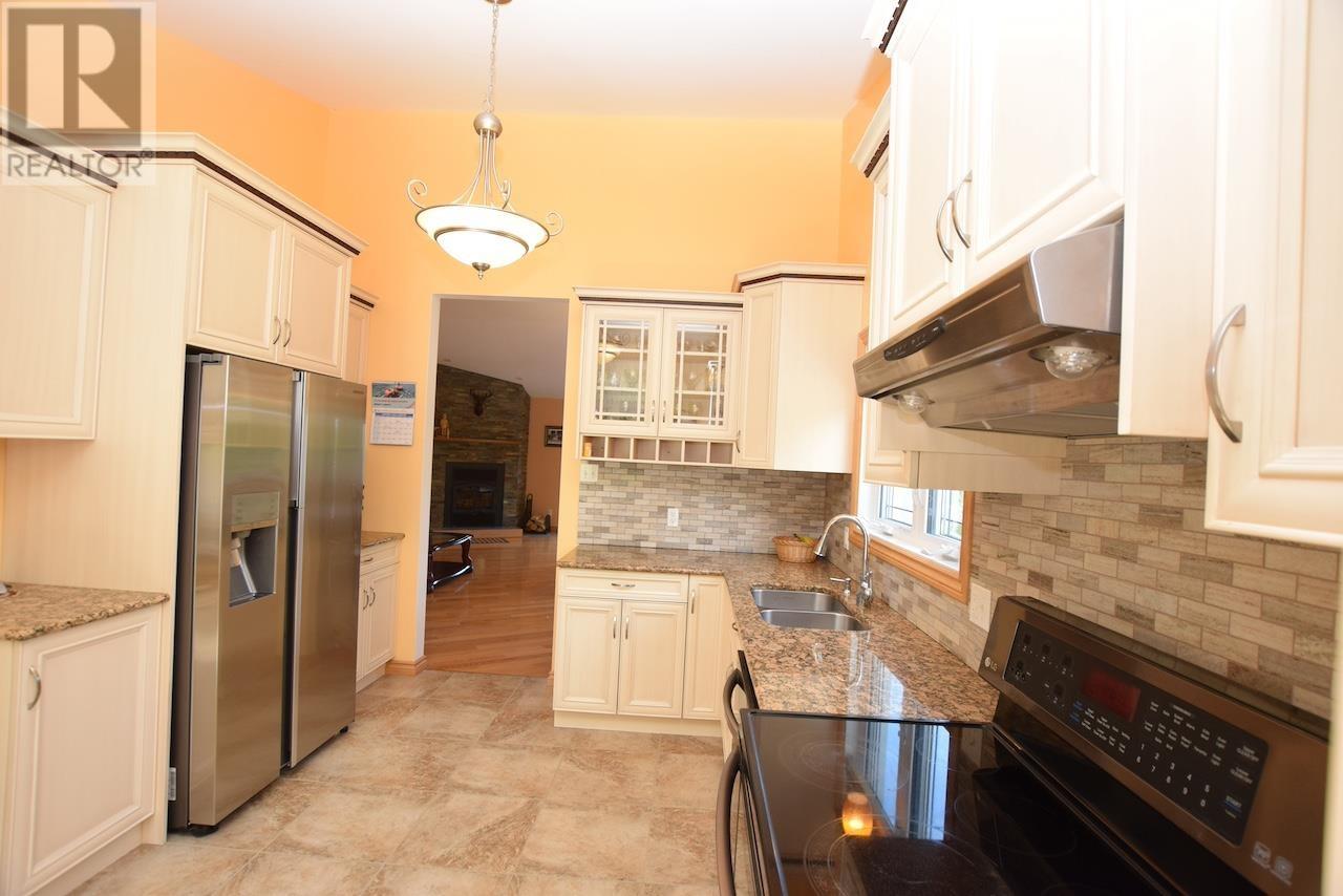 539 Leisure Bay Rd Property Photo 12