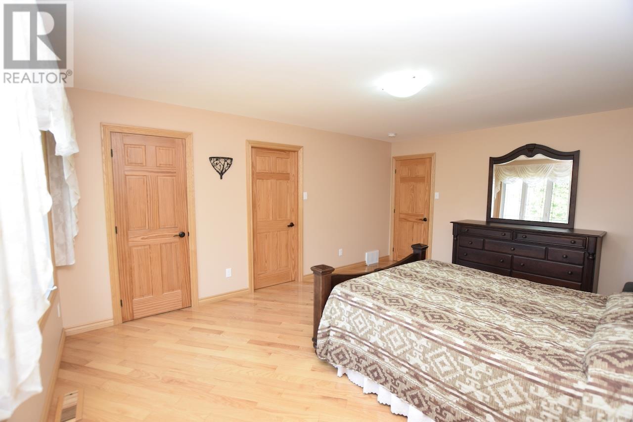 539 Leisure Bay Rd Property Photo 15