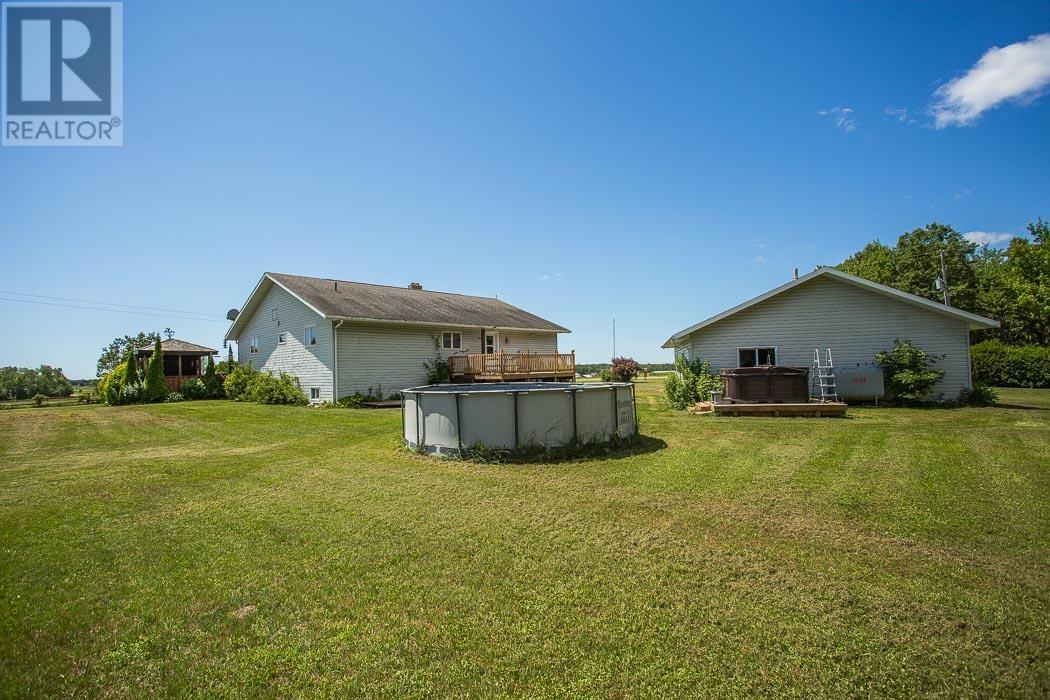 736 Pioneer Rd Property Photo 36