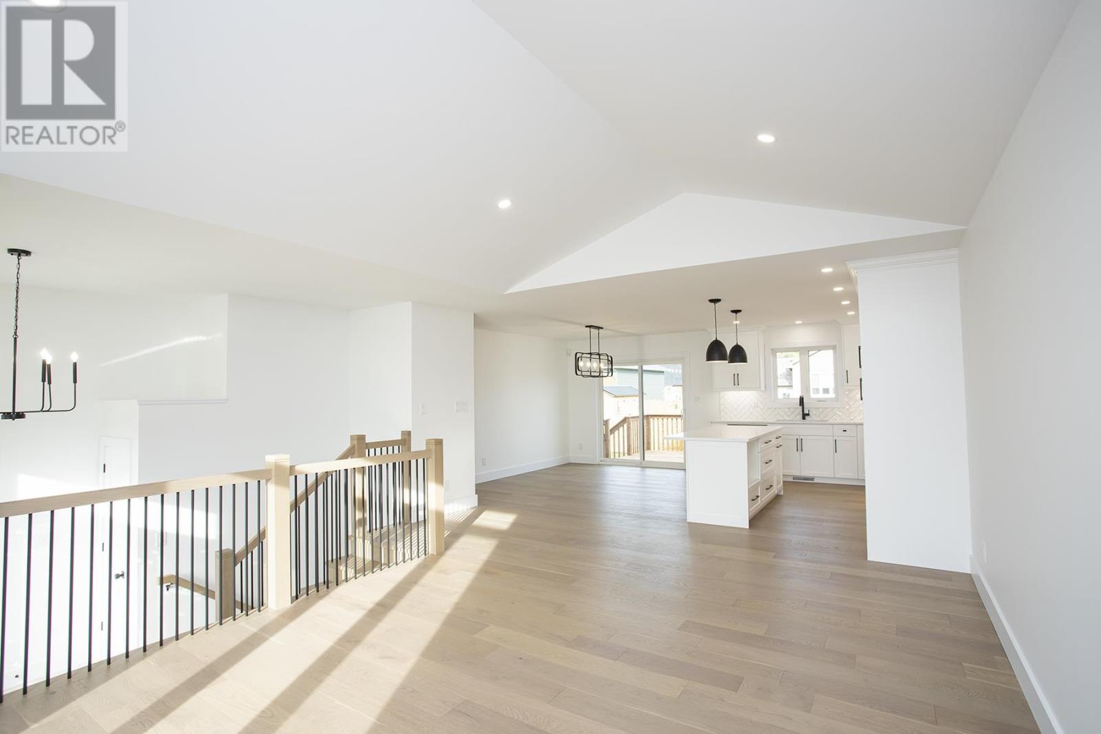 7 Noah Dr Property Photo 13