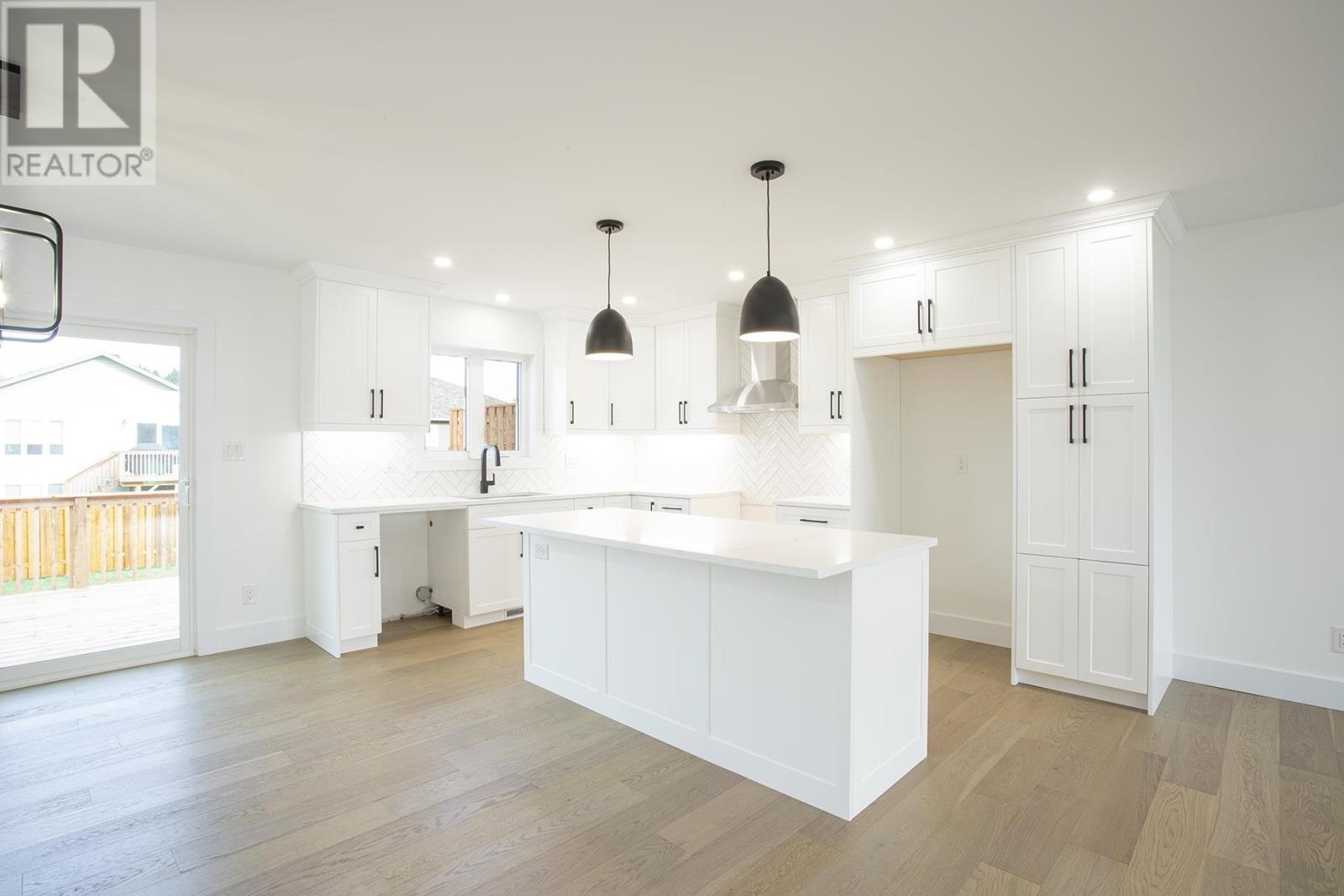 7 Noah Dr Property Photo 17