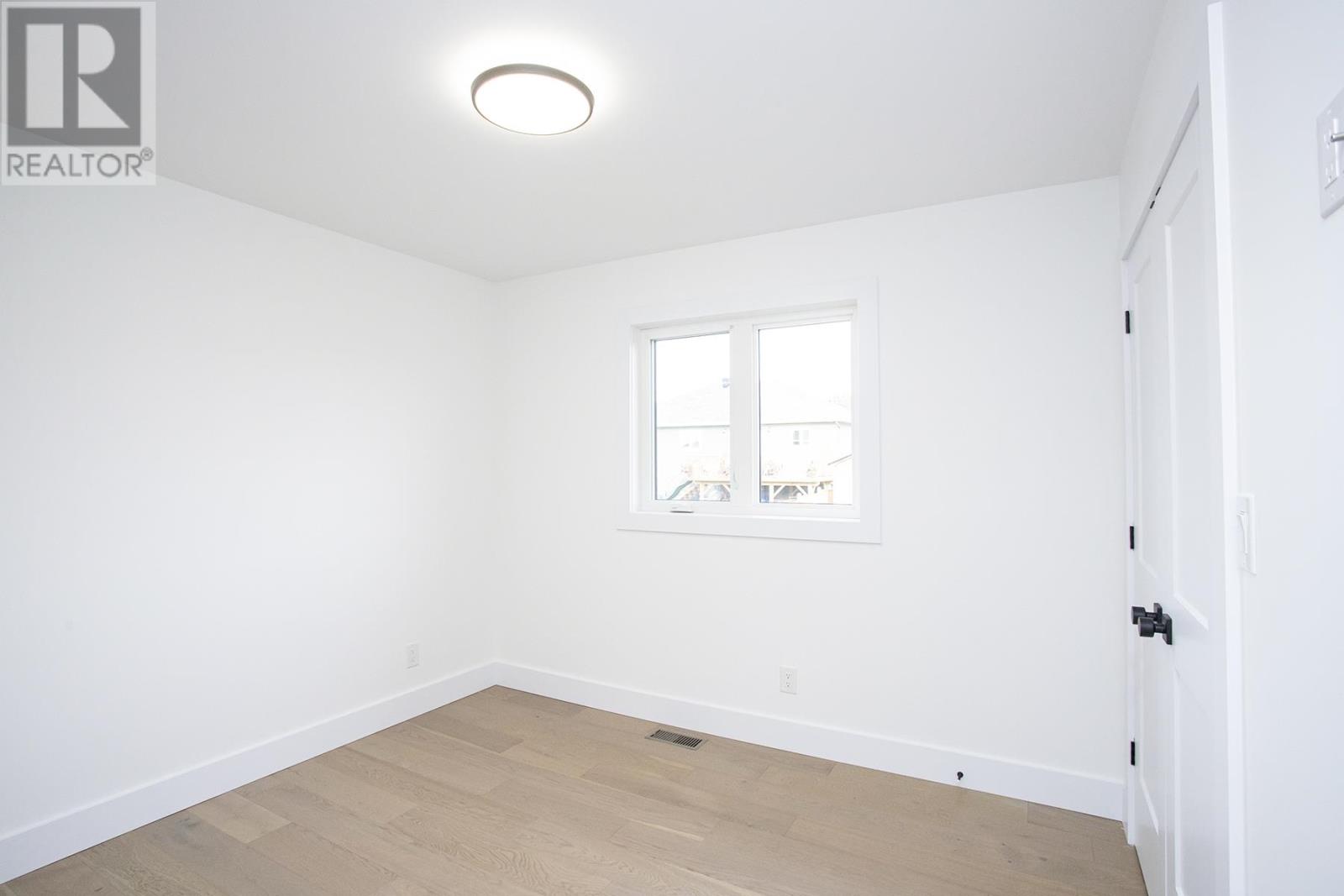 7 Noah Dr Property Photo 32