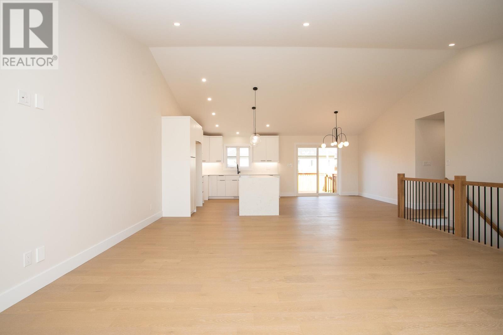 24 Noah Dr Property Photo 10