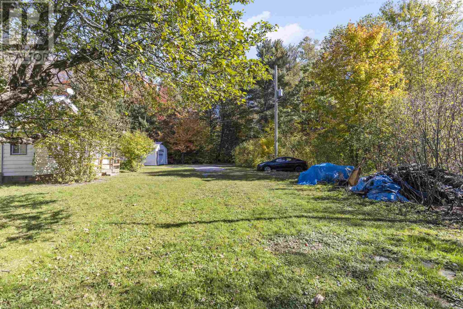 1532 Third Lin W Property Photo 9