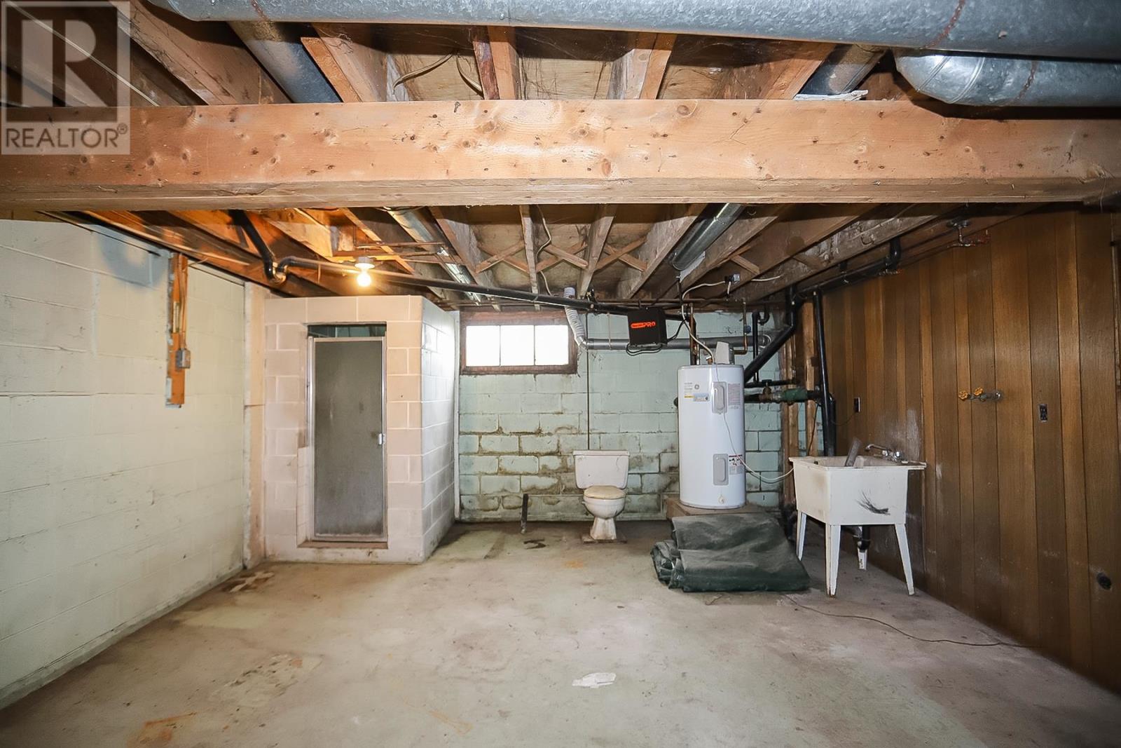 2277 D Line Rd Property Photo 45