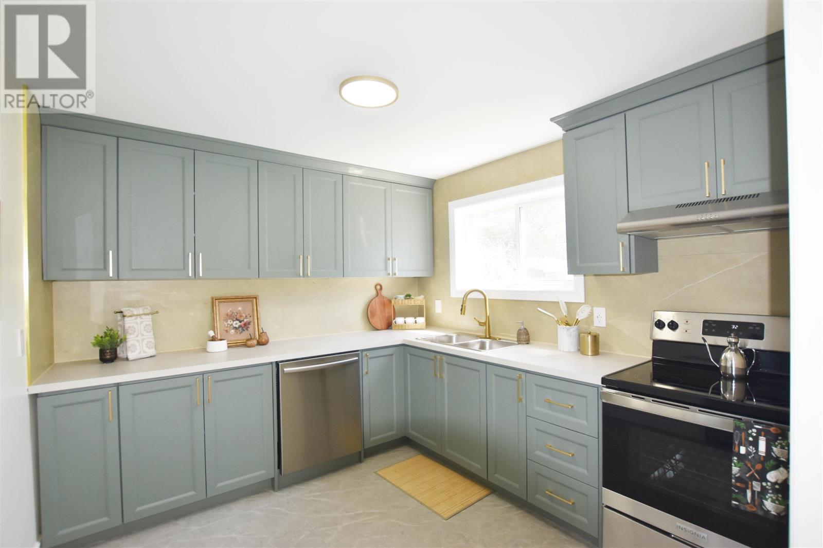 225 Tilley Rd Property Photo 14