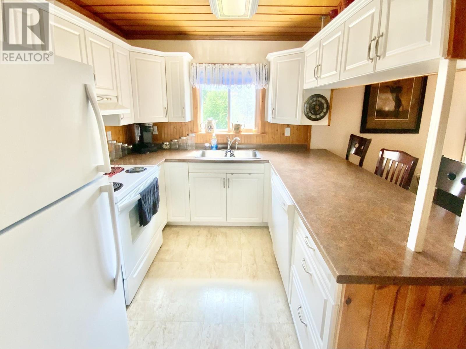 240 Highway 563 Property Photo 5