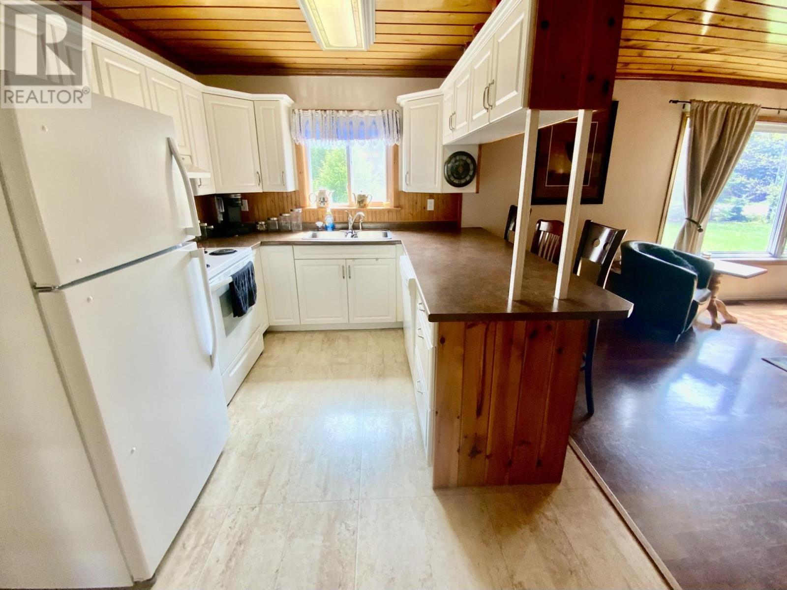 240 Highway 563 Property Photo 6