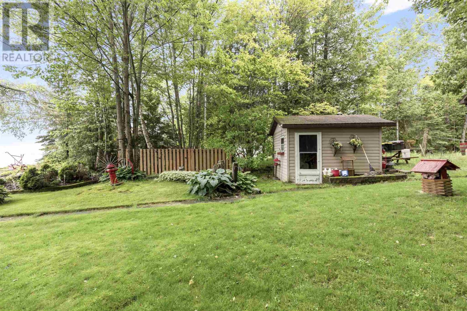 43c Walker Ln Property Photo 6