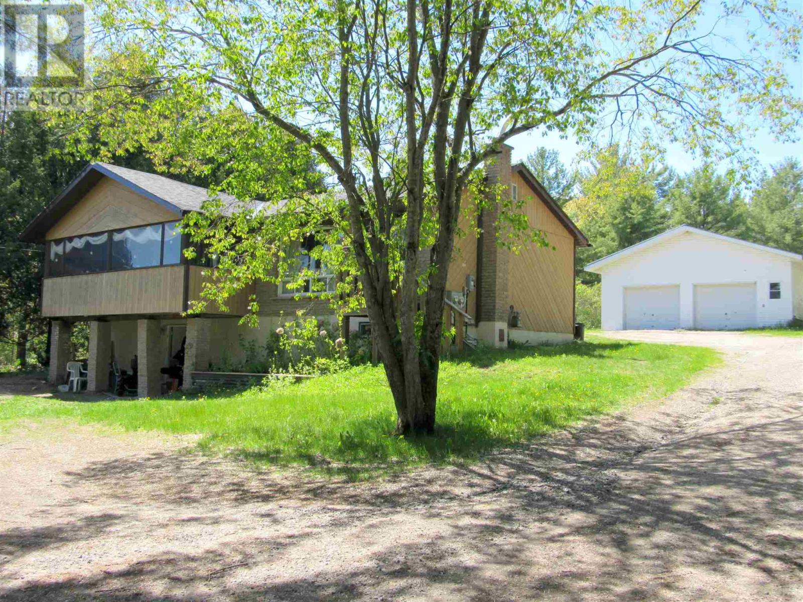 261 Woodward Ave Property Photo 1