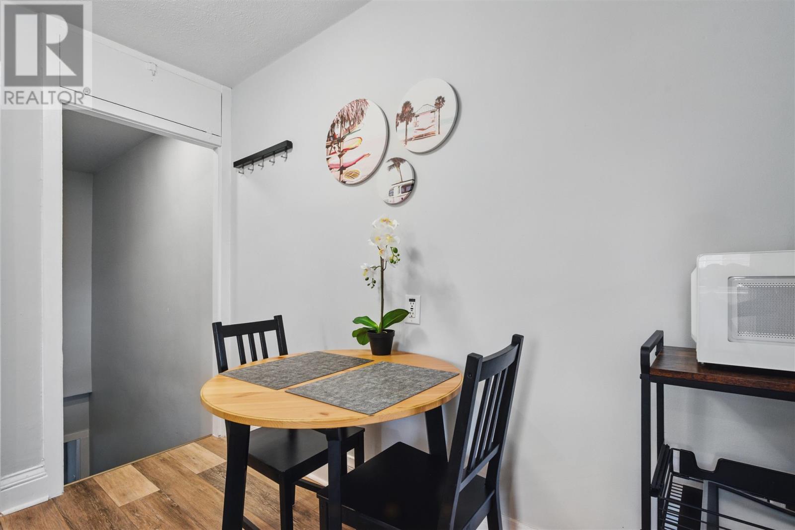183 Albert St E Property Photo 21