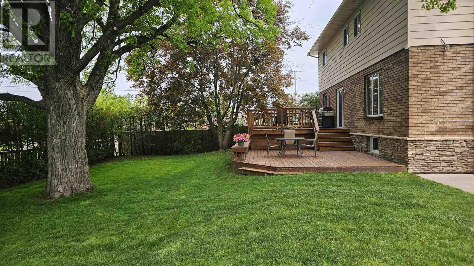 37 Beech St Property Photo 7