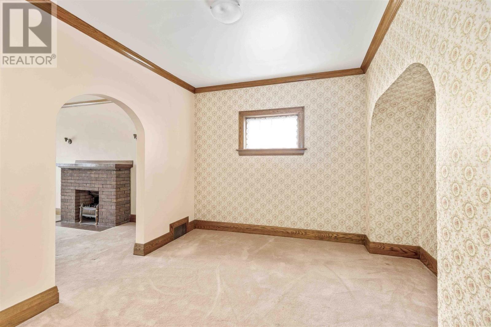 728-730 Wellington St E Property Photo 11