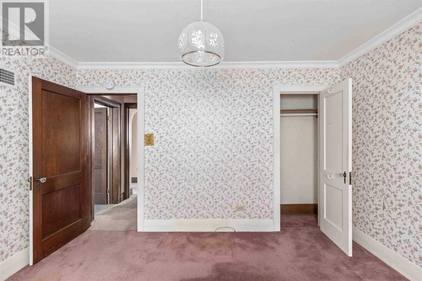 728-730 Wellington St E Property Photo 20