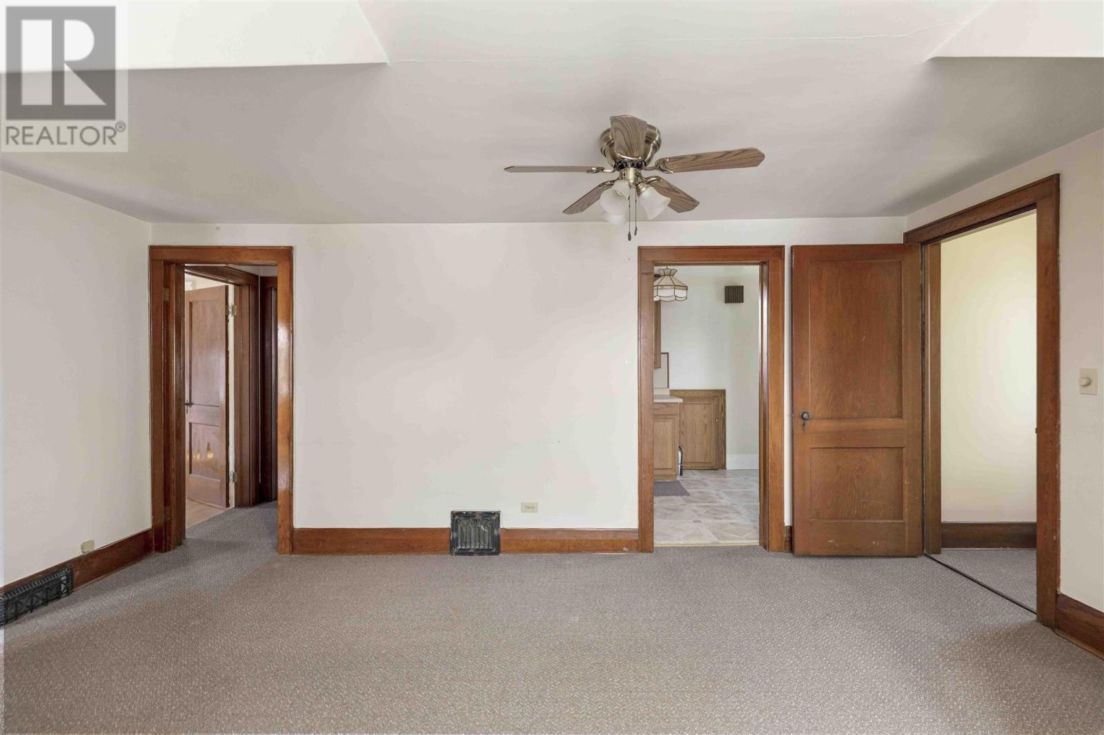 728-730 Wellington St E Property Photo 27