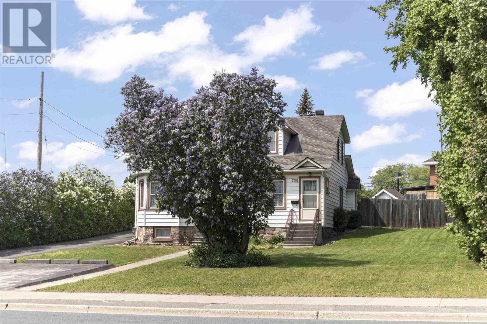 728-730 Wellington St E Property Photo 47