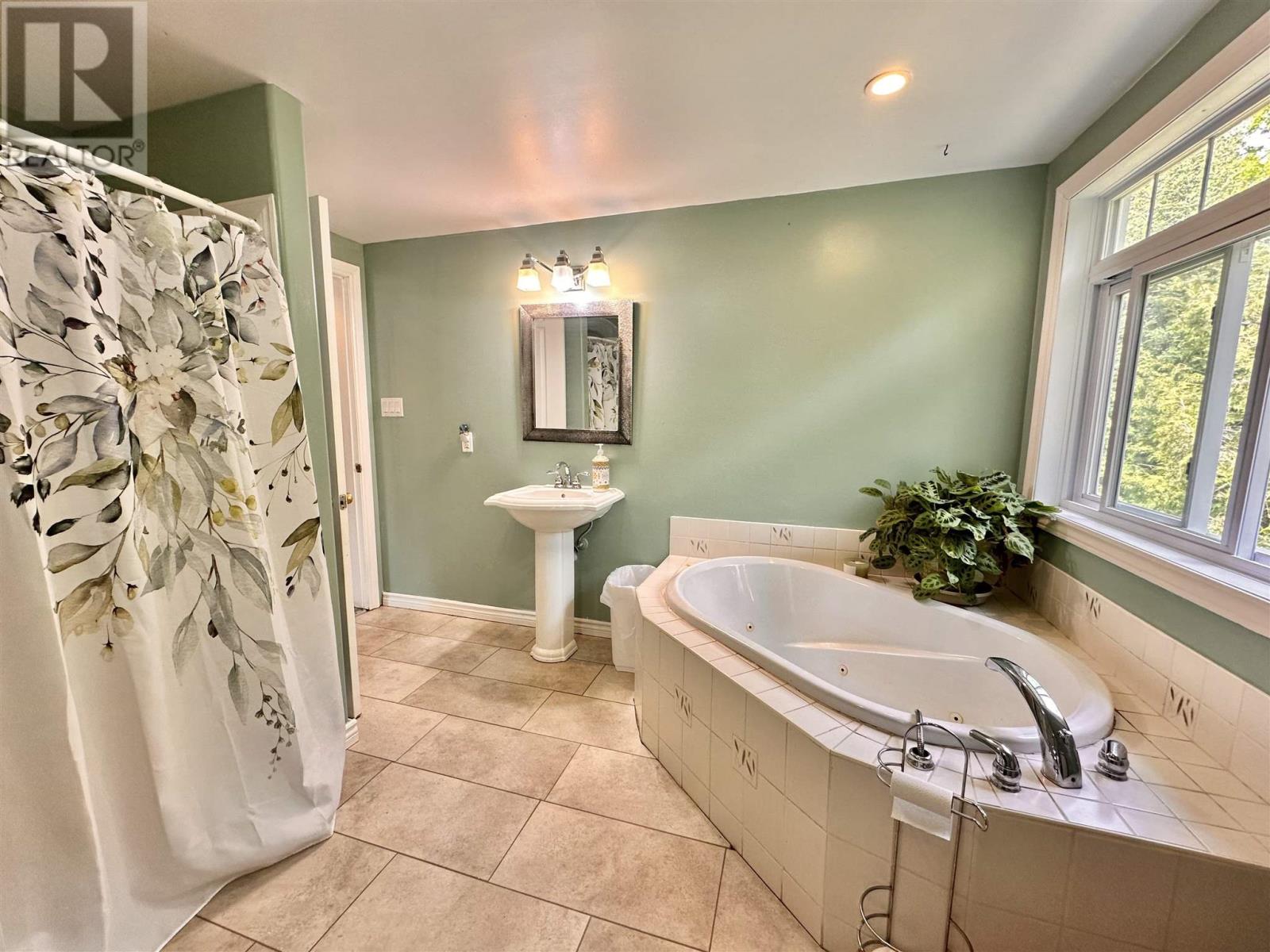 884 Dunlop Shores Rd Property Photo 26