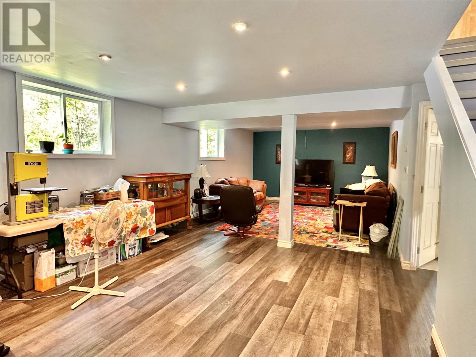 884 Dunlop Shores Rd Property Photo 31