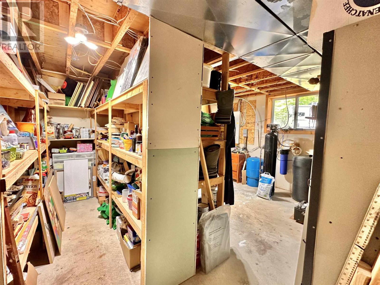 884 Dunlop Shores Rd Property Photo 34