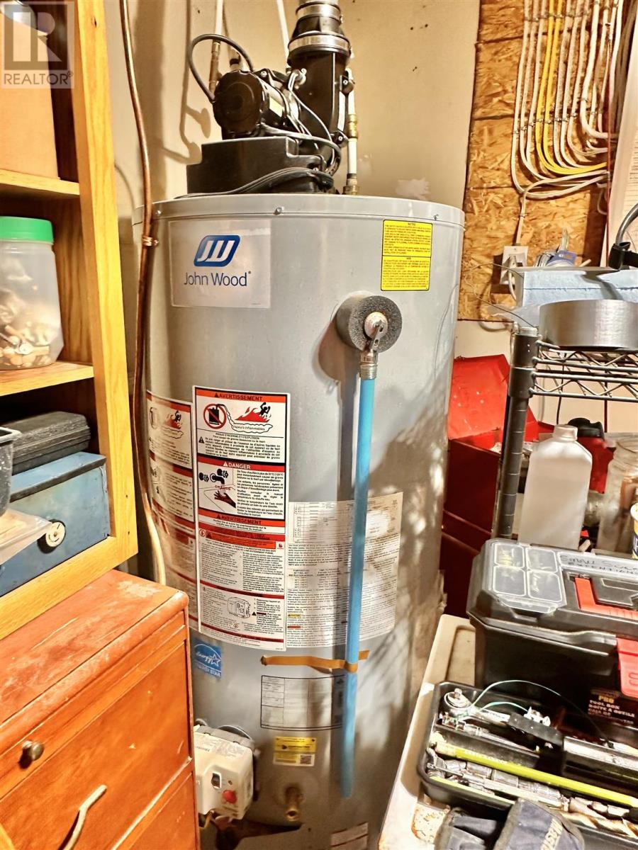 884 Dunlop Shores Rd Property Photo 35