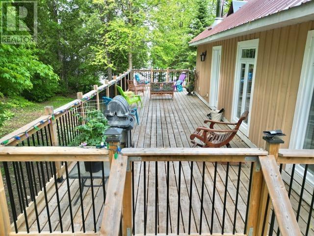 884 Dunlop Shores Rd Property Photo 41