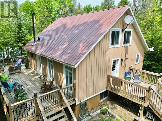 884 Dunlop Shores Rd Property Photo 48