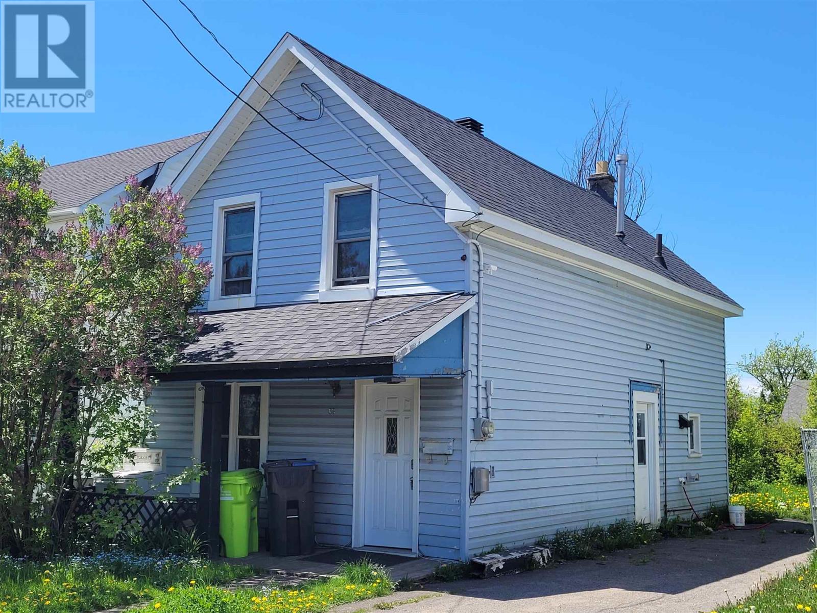 63 Walnut ST Property Photo 1
