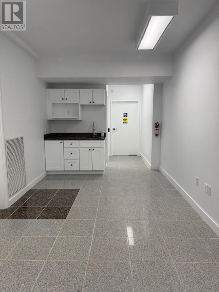 1281 Great Northern Rd Property Photo 8