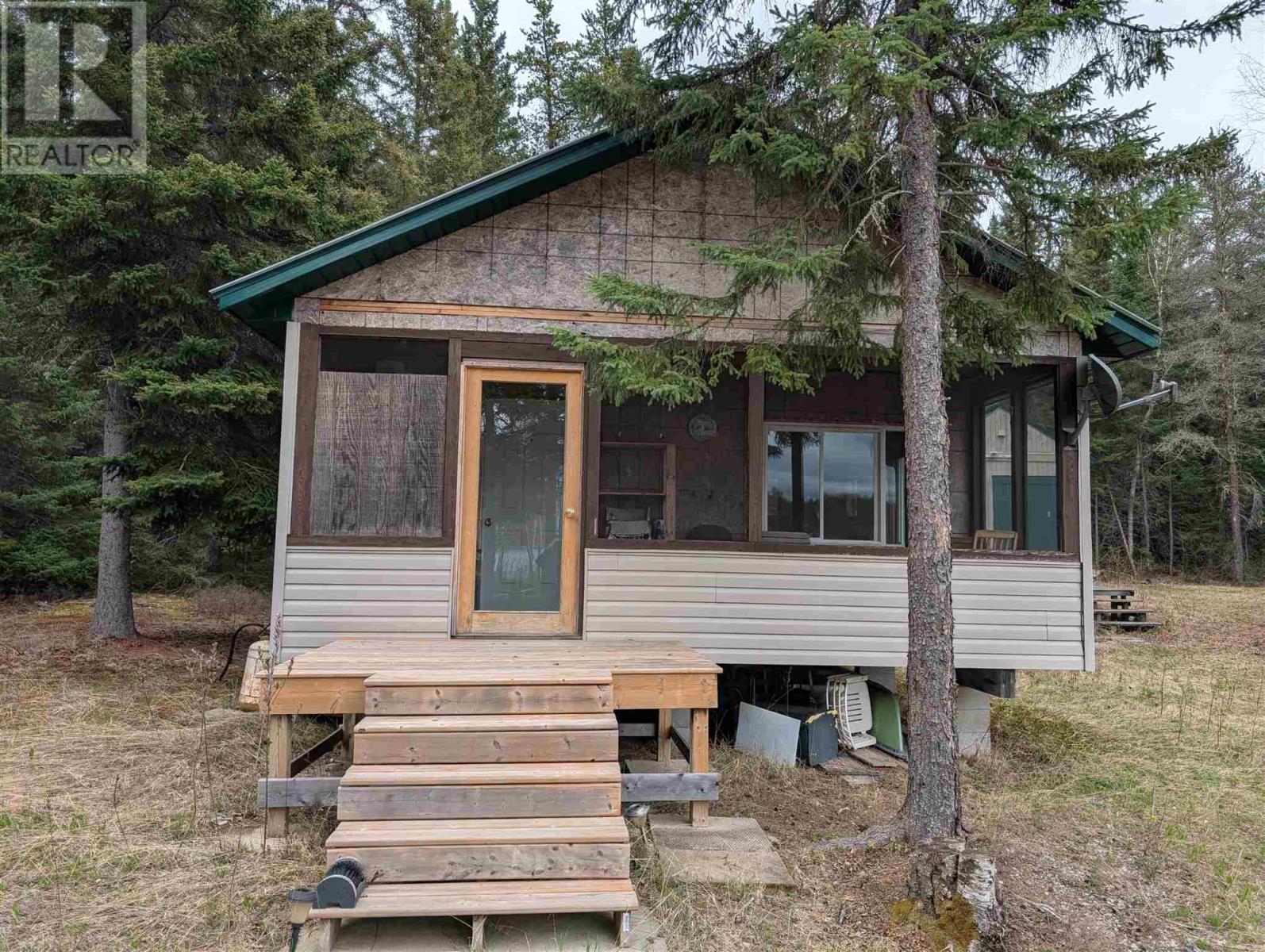 Lease Abo021 Magpie River Property Photo 2