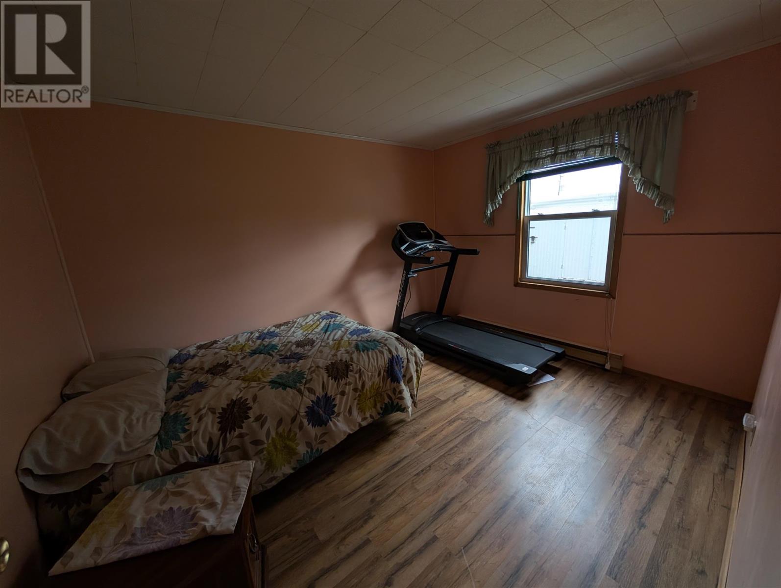 61 Third Ave Property Photo 12