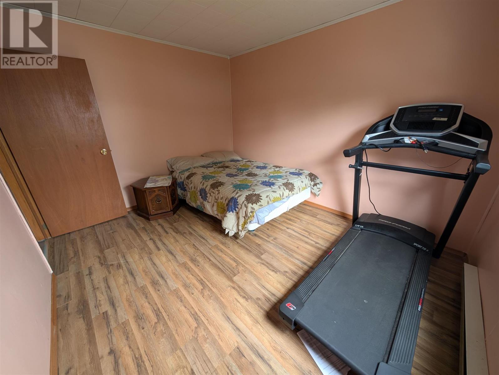 61 Third Ave Property Photo 14