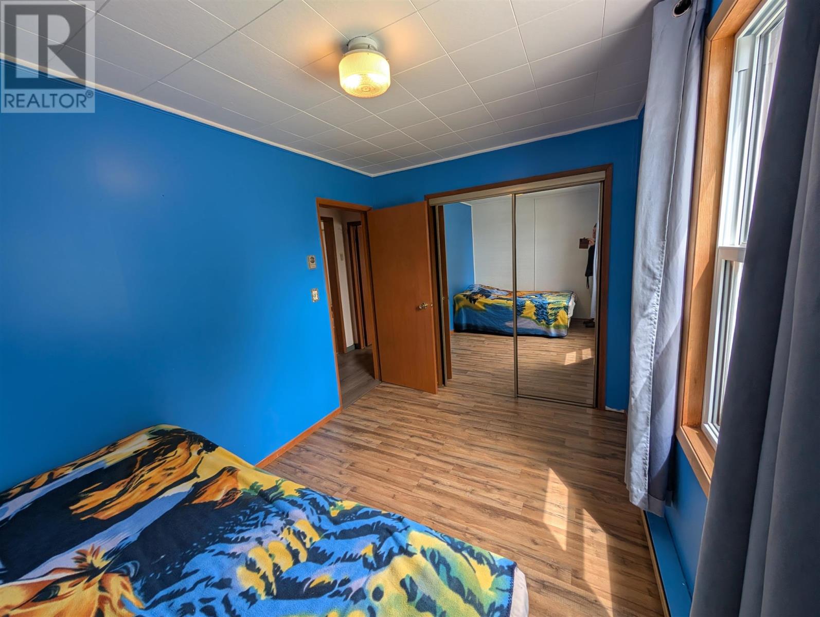 61 Third Ave Property Photo 16