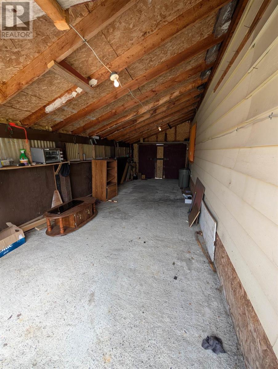 61 Third Ave Property Photo 23