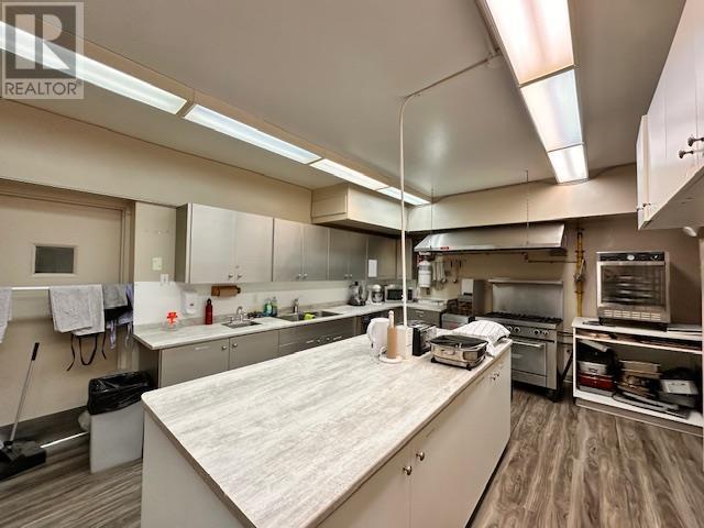 2 Veteran's Way Property Photo 26