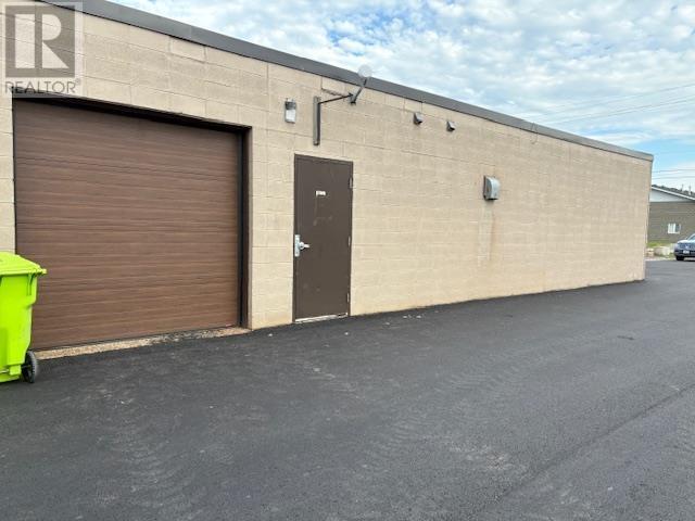 165 Drive In Rd # 6 Property Photo 2