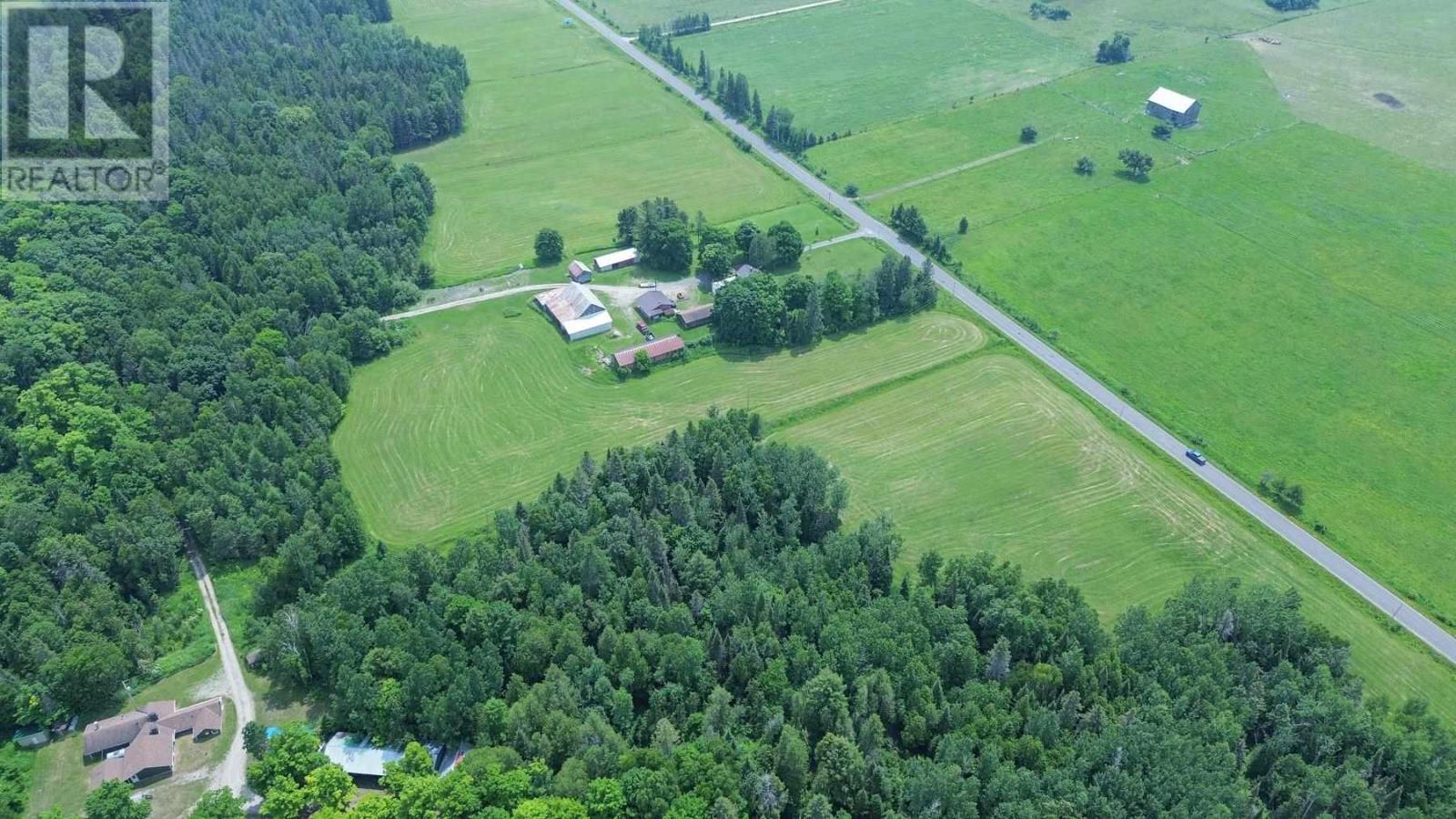 2704 A Line Rd Property Photo 9