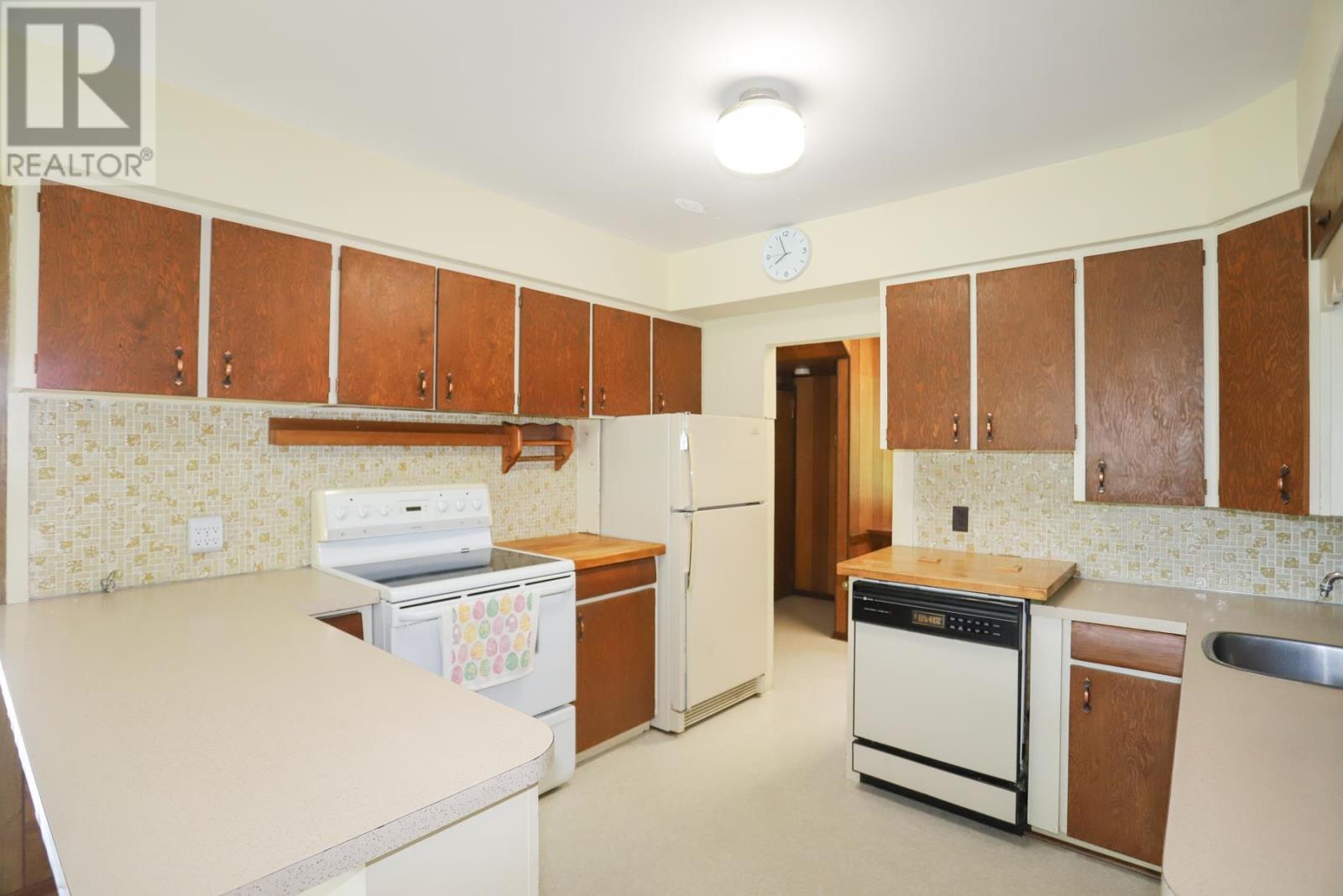 2704 A Line Rd Property Photo 21