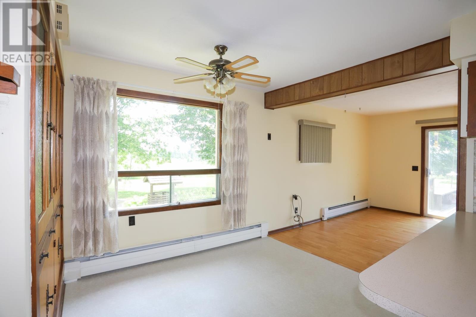 2704 A Line Rd Property Photo 26