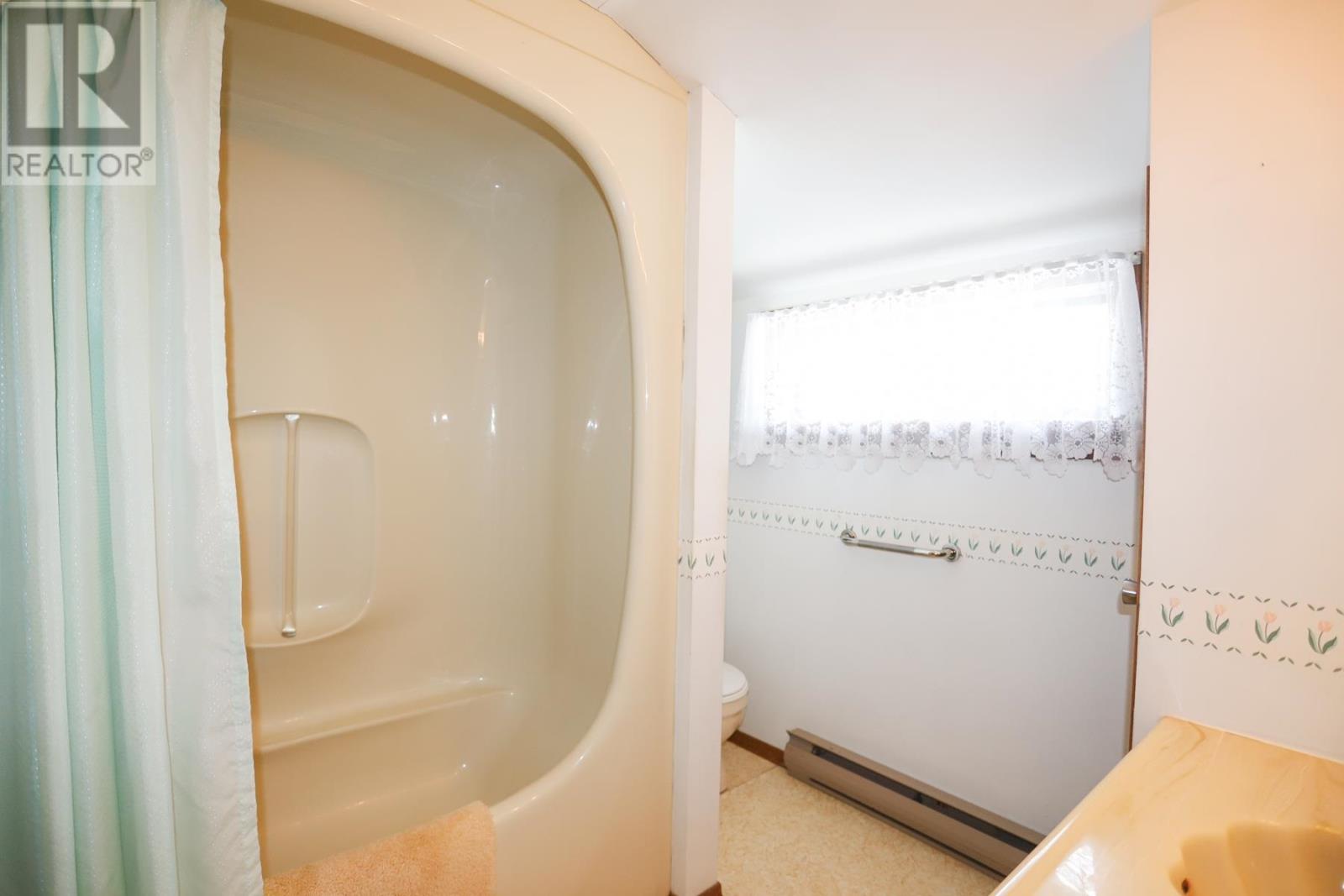 2704 A Line Rd Property Photo 44