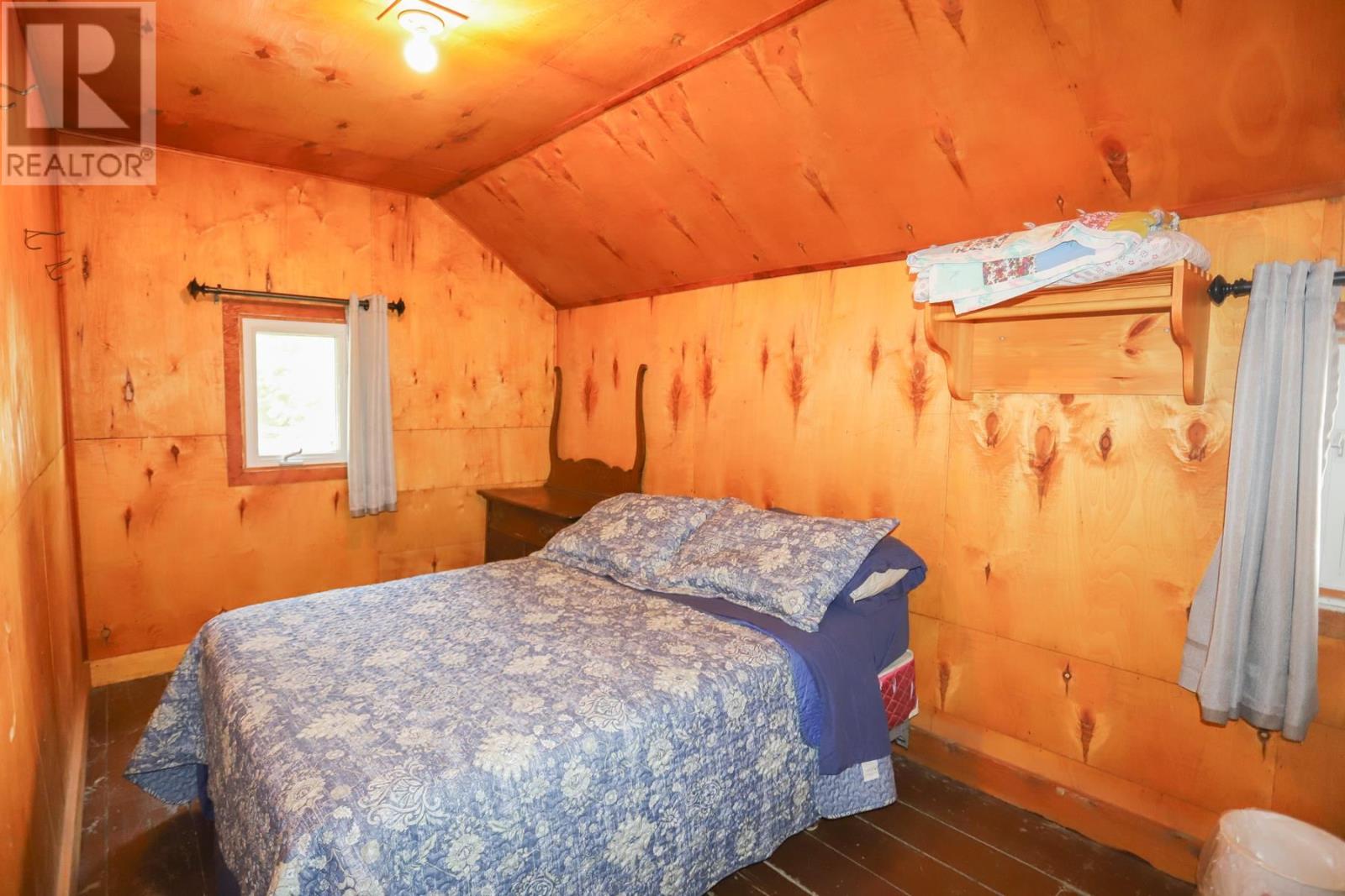 3020 Bowker St Property Photo 45