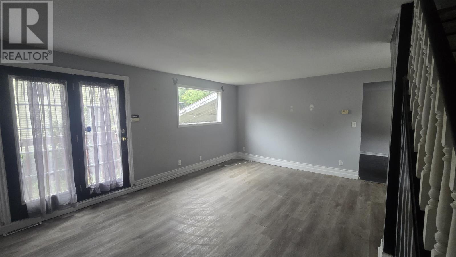 412 Northland Rd Property Photo 5