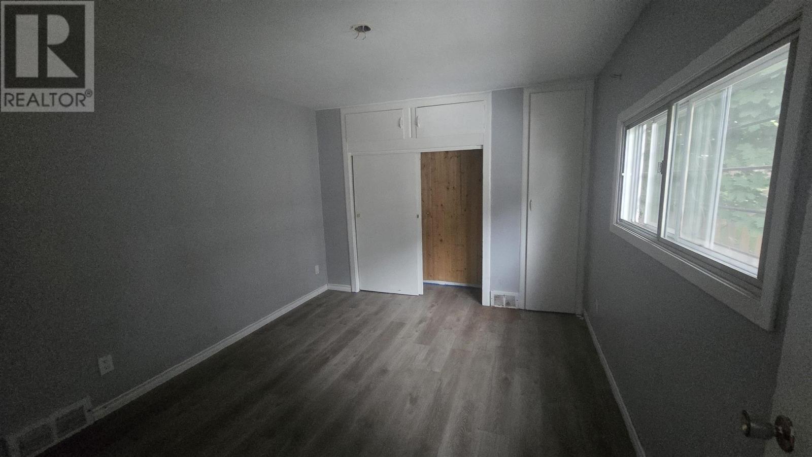 412 Northland Rd Property Photo 9